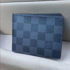 Louis Vuitton Damier Men’s Wallet